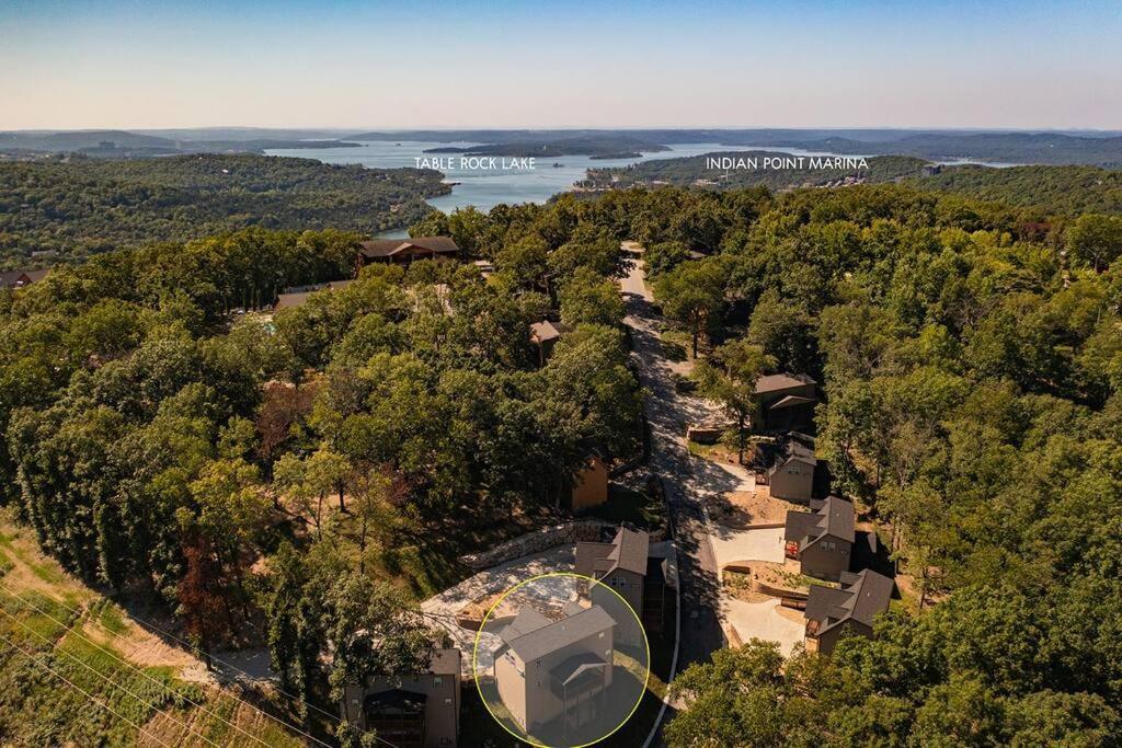 Rock And Timber Lodge Branson Extérieur photo